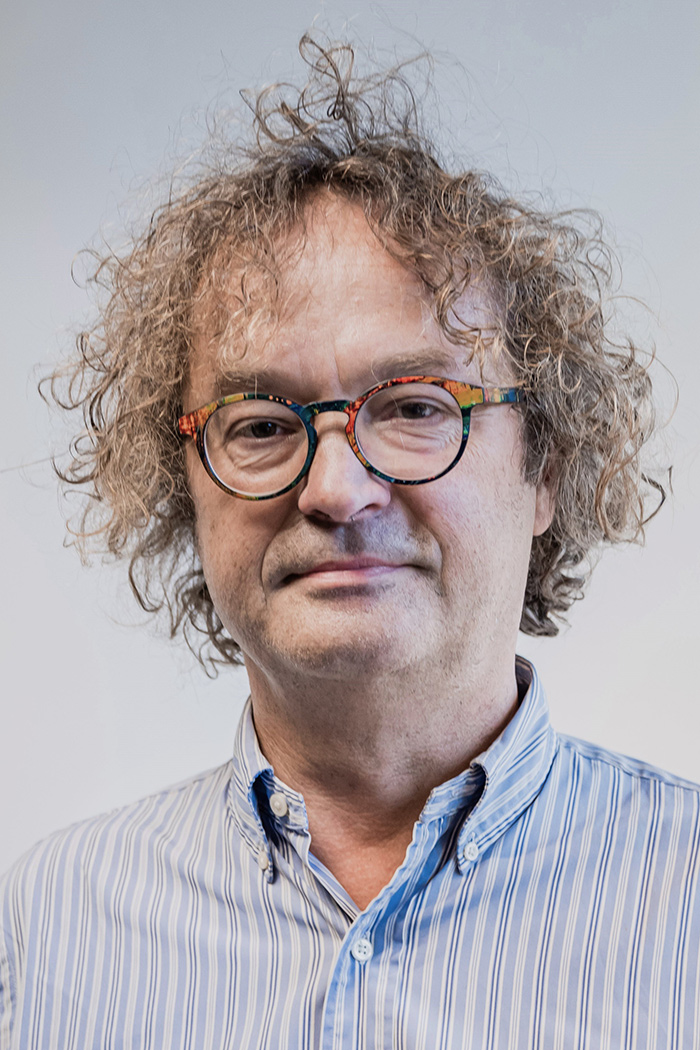 Tadeusz BARTOS
